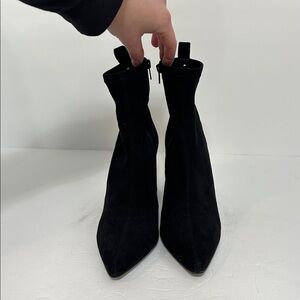 Steve Madden Black Ankle Booties size 9.5